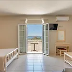 Ξενοδοχείο με διαμερίσματα Oskars & 4*