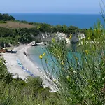 Oskars & 4* Lászi