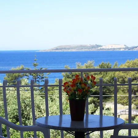 Aparthotel Oskars & 4*