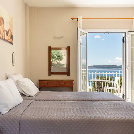 Aparthotel Oskars & 4*