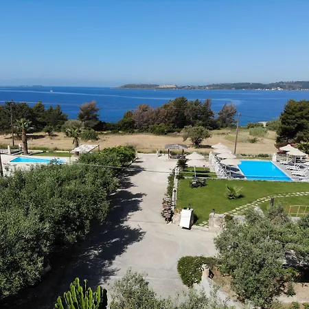 Oskars & Aparthotel Lassi (Kefalonia)