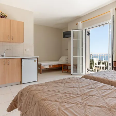 Hotel apartamentowy Oskars & Lassi (Kefalonia)