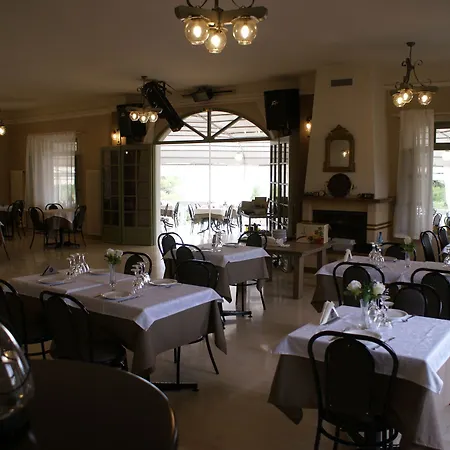 Hotel apartamentowy Oskars &